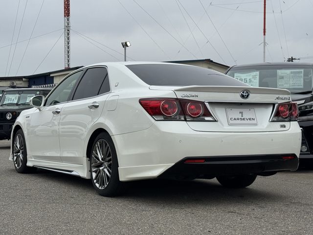 TOYOTA CROWN SEDAN HYBRID 2016 Image 31
