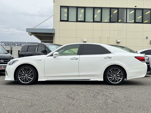 TOYOTA CROWN SEDAN HYBRID 2016 Image 31