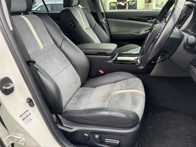 TOYOTA CROWN SEDAN HYBRID 2016 Image 31