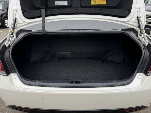 TOYOTA CROWN SEDAN HYBRID 2016 Image 31