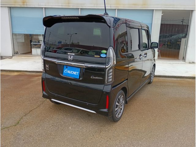 HONDA N BOX CUSTOM 2021 Image 31