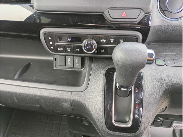 HONDA N BOX CUSTOM 2021 Image 31