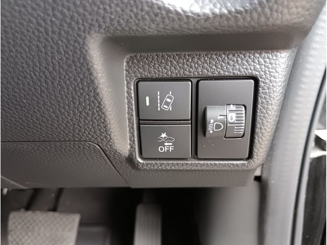 HONDA N BOX CUSTOM 2021 Image 31