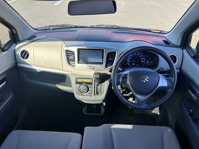 SUZUKI WAGON R 2014 Image 31