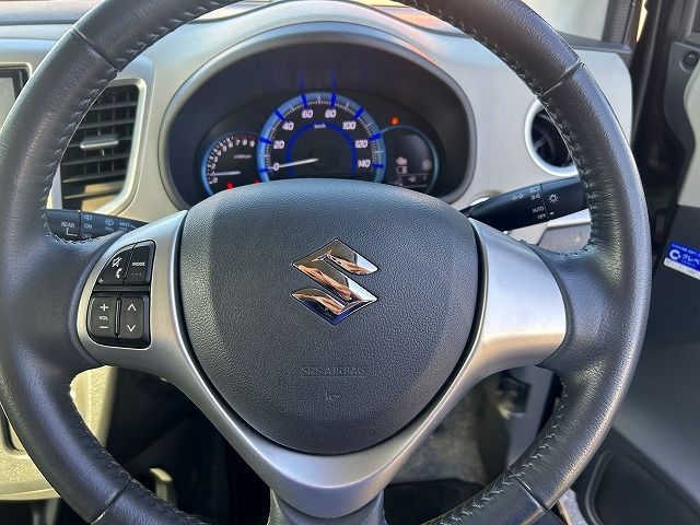 SUZUKI WAGON R 2014 Image 31