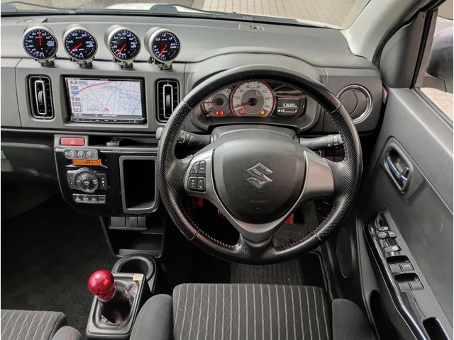 SUZUKI ALTO WORKS  4WD 2017 Image 31