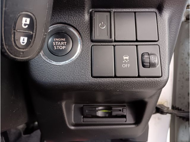 SUZUKI ALTO WORKS  4WD 2017 Image 31