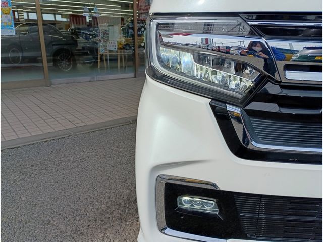 HONDA N BOX CUSTOM 2021 Image 31