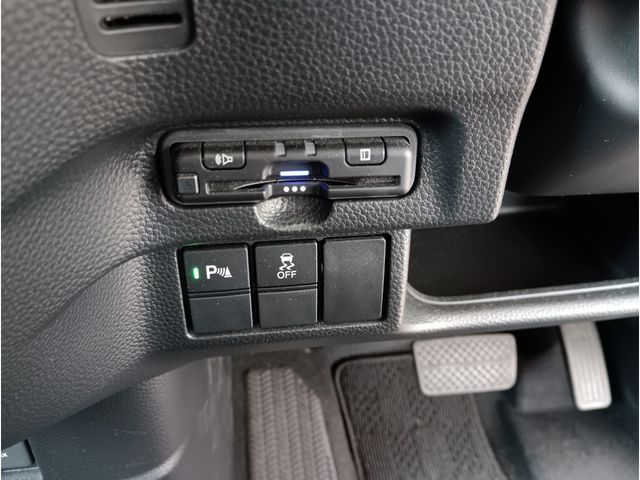 HONDA N BOX CUSTOM 2021 Image 31