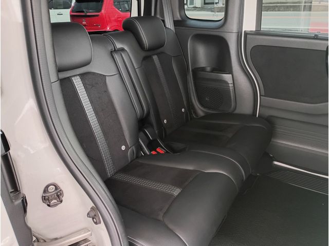 HONDA N BOX CUSTOM 2021 Image 31