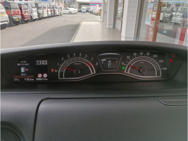 HONDA N BOX CUSTOM 2021 Image 31