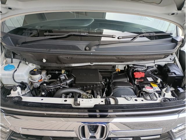 HONDA N BOX CUSTOM 2021 Image 31