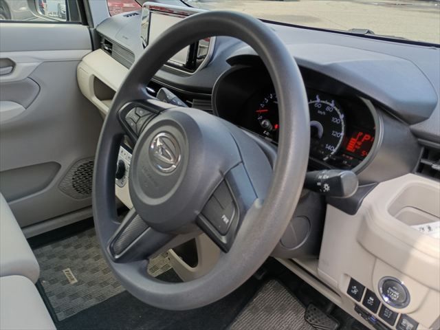 DAIHATSU MOVE 2015 Image 31