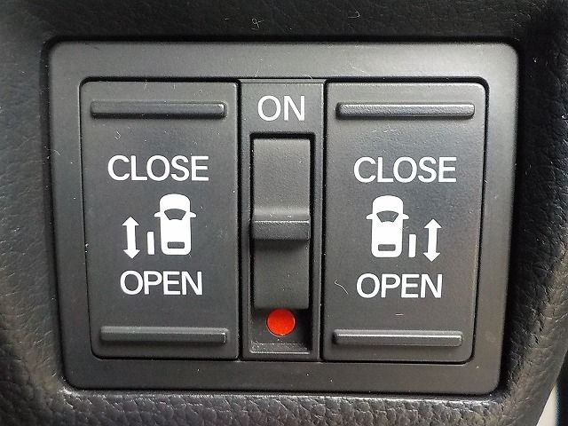 HONDA N BOX CUSTOM 2021 Image 31