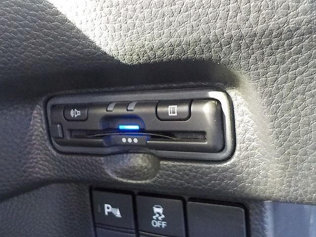 HONDA N BOX CUSTOM 2021 Image 31