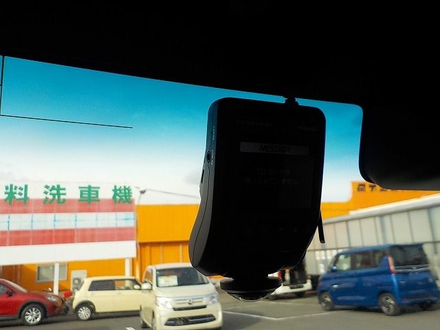 HONDA N BOX CUSTOM 2021 Image 31