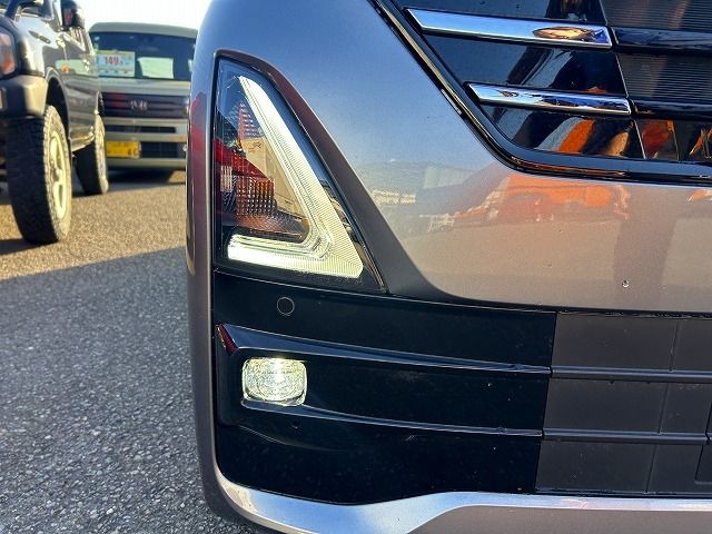 NISSAN ROOX 2024 Image 31