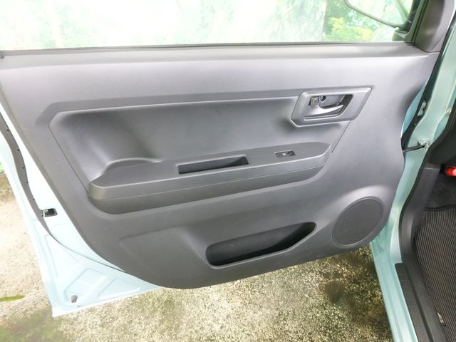 DAIHATSU MIRA E:S 2019 Image 31