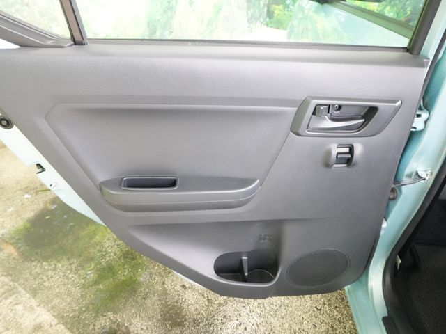 DAIHATSU MIRA E:S 2019 Image 31