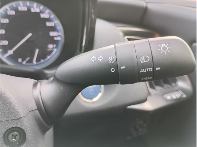 TOYOTA CROWN SEDAN HYBRID 2021 Image 31