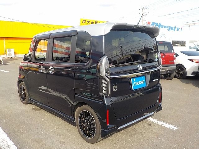 HONDA N BOX CUSTOM 2021 Image 31