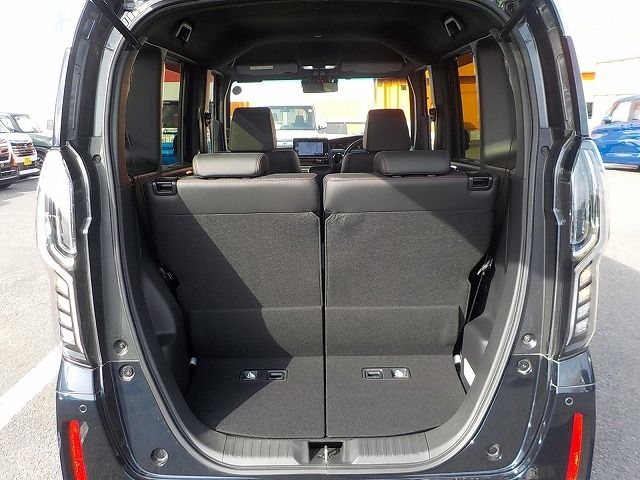 HONDA N BOX CUSTOM 2021 Image 31