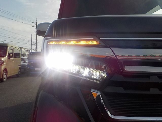 HONDA N BOX CUSTOM 2021 Image 31