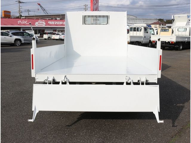 MITSUBISHI CANTER 2016 Image 31