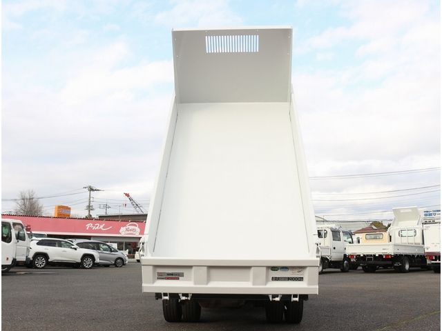 MITSUBISHI CANTER 2016 Image 31