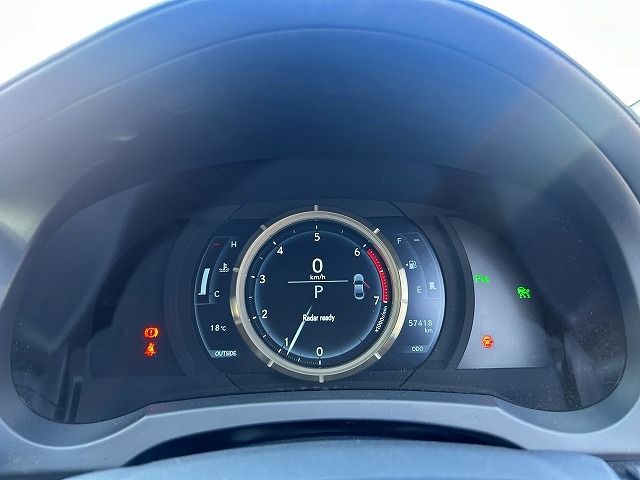 TOYOTA LEXUS RC200T 2017 Image 31