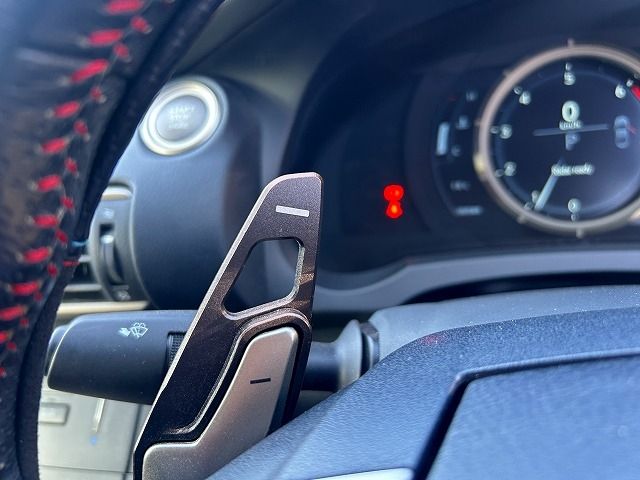 TOYOTA LEXUS RC200T 2017 Image 31