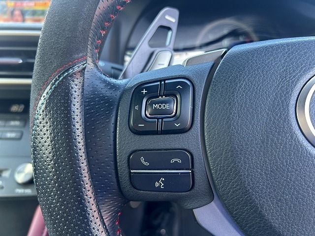 TOYOTA LEXUS RC200T 2017 Image 31