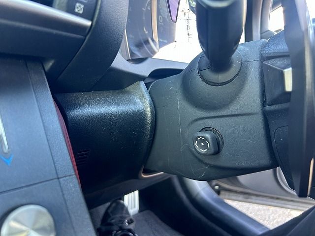 TOYOTA LEXUS RC200T 2017 Image 31