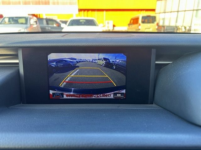 TOYOTA LEXUS RC200T 2017 Image 31