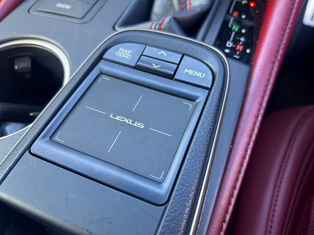 TOYOTA LEXUS RC200T 2017 Image 31