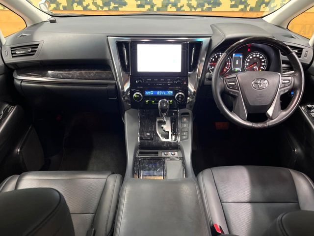 TOYOTA ALPHARD 2020 Image 31