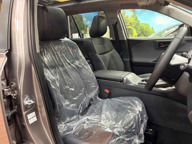 TOYOTA RAV4 HYBRID 4WD 2026 Image 31