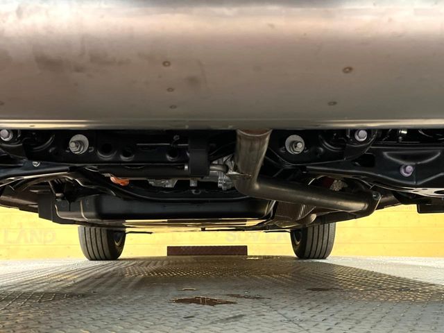 TOYOTA RAV4 HYBRID 4WD 2026 Image 31