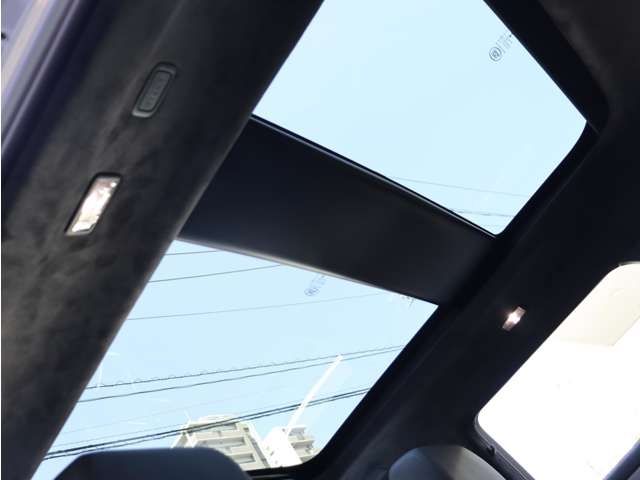 ROVER RANGE  EV 2023 Image 31