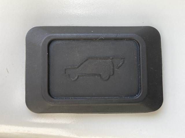 TOYOTA RAV4 HYBRID 4WD 2020 Image 31