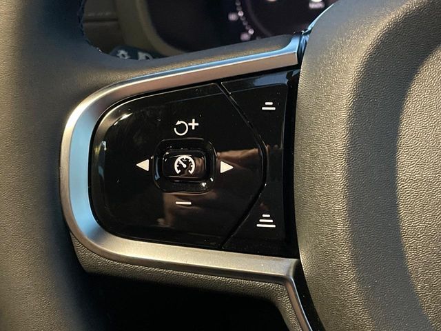 VOLVO V60 2025 Image 31