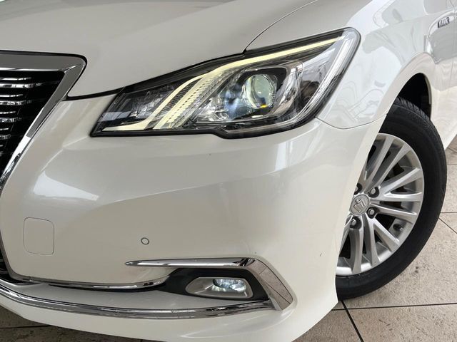 TOYOTA CROWN SEDAN HYBRID 2016 Image 31