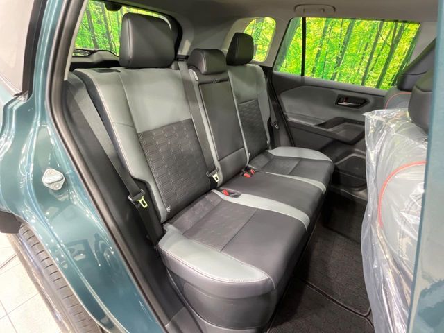 TOYOTA RAV4 HYBRID 4WD 2026 Image 31