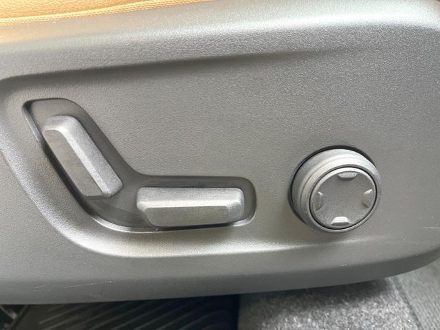 VOLVO XC40 2021 Image 31