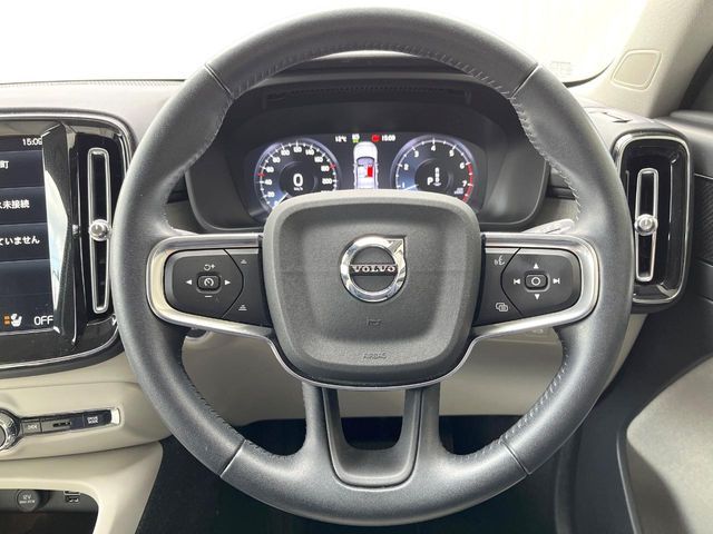 VOLVO XC40 2021 Image 31