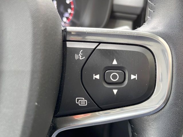 VOLVO XC40 2021 Image 31