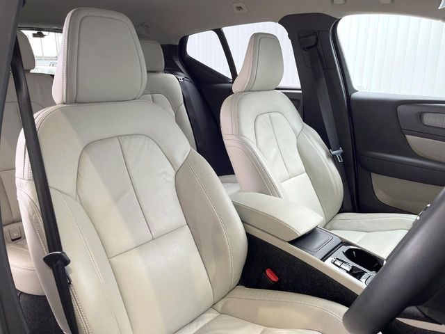 VOLVO XC40 2021 Image 31
