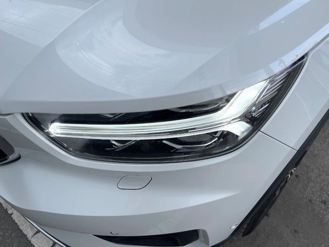 VOLVO XC40 2021 Image 31