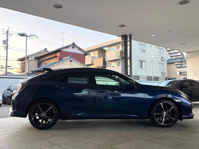 HONDA CIVIC HATCHBACK 2020 Image 31