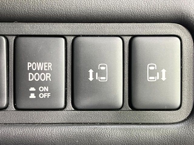 MITSUBISHI DELICA D:5 4WD 2023 Image 31